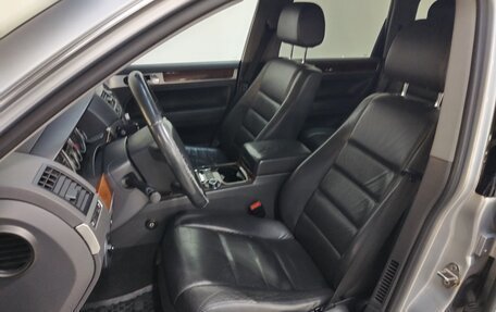 Volkswagen Touareg III, 2008 год, 1 050 000 рублей, 6 фотография