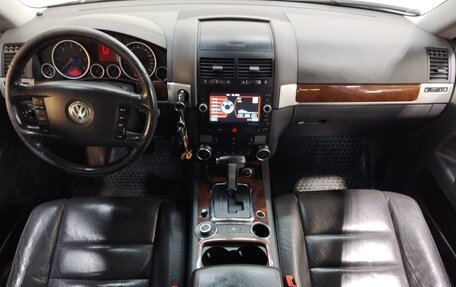 Volkswagen Touareg III, 2008 год, 1 050 000 рублей, 8 фотография