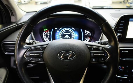 Hyundai Santa Fe IV, 2019 год, 2 800 000 рублей, 10 фотография