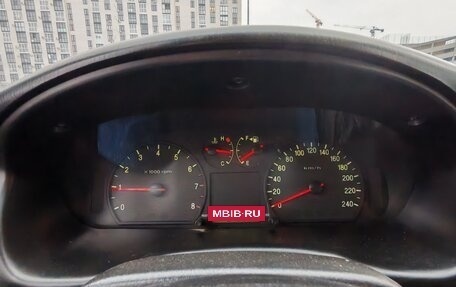 Hyundai Sonata IV рестайлинг, 2005 год, 375 000 рублей, 2 фотография