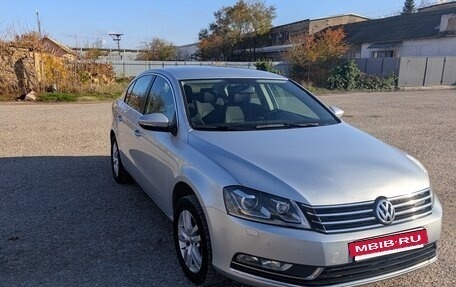 Volkswagen Passat B7, 2012 год, 1 260 000 рублей, 2 фотография