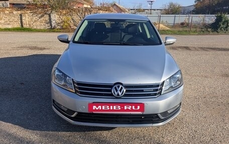 Volkswagen Passat B7, 2012 год, 1 260 000 рублей, 3 фотография
