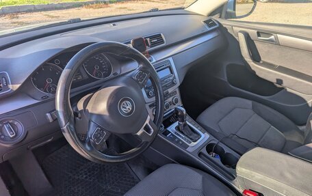 Volkswagen Passat B7, 2012 год, 1 260 000 рублей, 15 фотография