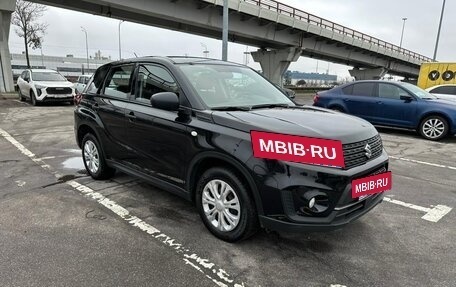 Suzuki Vitara II рестайлинг, 2021 год, 1 880 000 рублей, 2 фотография