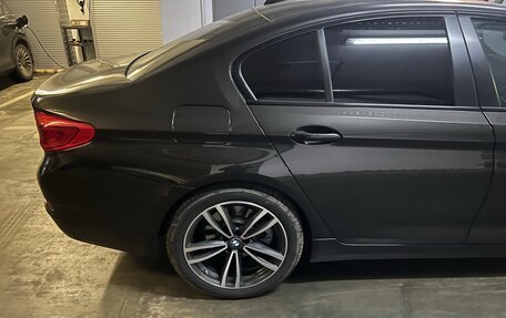 BMW 5 серия, 2018 год, 3 350 000 рублей, 9 фотография