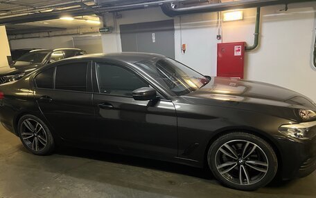 BMW 5 серия, 2018 год, 3 350 000 рублей, 8 фотография