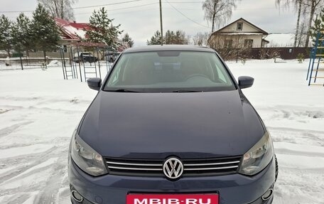 Volkswagen Polo VI (EU Market), 2010 год, 725 000 рублей, 2 фотография