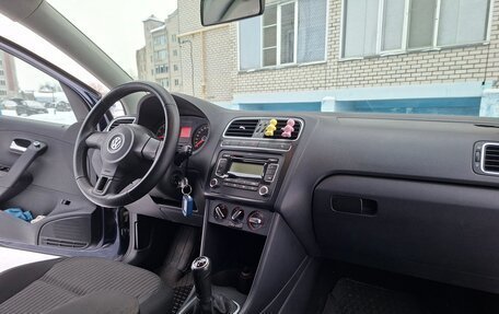 Volkswagen Polo VI (EU Market), 2010 год, 725 000 рублей, 14 фотография