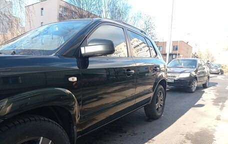 Hyundai Tucson III, 2007 год, 650 000 рублей, 3 фотография