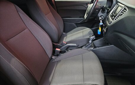 Hyundai Solaris II рестайлинг, 2019 год, 1 399 000 рублей, 12 фотография