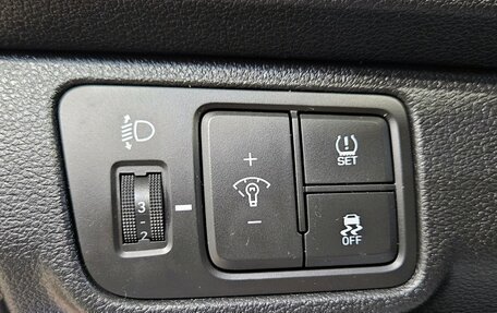 Hyundai Solaris II рестайлинг, 2019 год, 1 399 000 рублей, 16 фотография