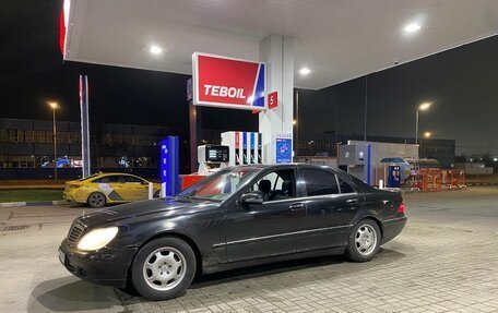 Mercedes-Benz S-Класс, 2001 год, 450 000 рублей, 2 фотография