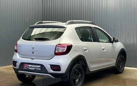 Renault Sandero II рестайлинг, 2017 год, 997 000 рублей, 26 фотография