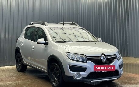 Renault Sandero II рестайлинг, 2017 год, 997 000 рублей, 22 фотография