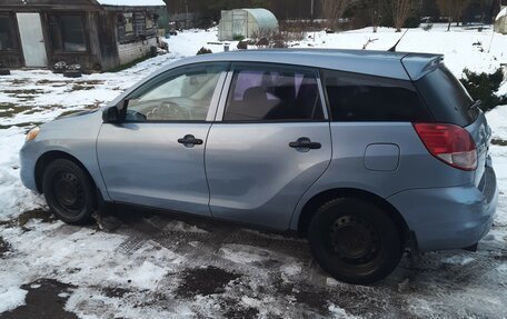 Toyota Matrix, 2003 год, 420 000 рублей, 1 фотография