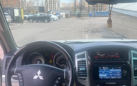 Mitsubishi Pajero IV, 2020 год, 3 300 000 рублей, 11 фотография