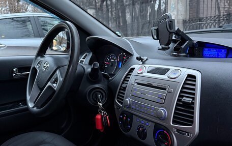 Hyundai i20 IB рестайлинг, 2010 год, 700 000 рублей, 5 фотография