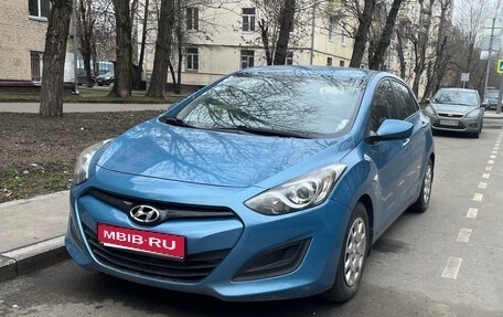 Hyundai i30 II рестайлинг, 2013 год, 850 000 рублей, 1 фотография