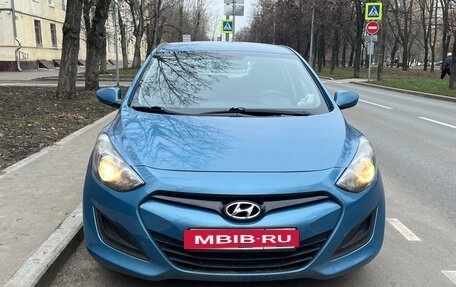 Hyundai i30 II рестайлинг, 2013 год, 850 000 рублей, 3 фотография