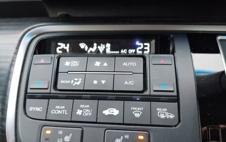 Honda Stepwgn IV, 2016 год, 2 075 000 рублей, 19 фотография