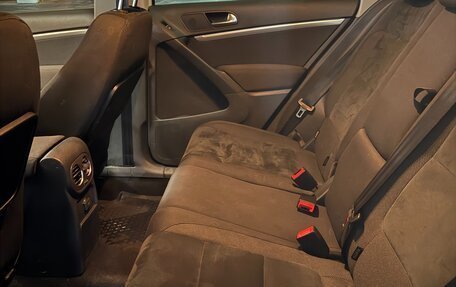 Volkswagen Tiguan I, 2016 год, 2 199 000 рублей, 13 фотография