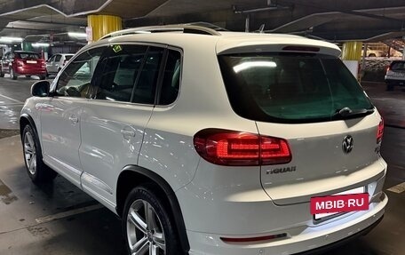 Volkswagen Tiguan I, 2016 год, 2 199 000 рублей, 4 фотография