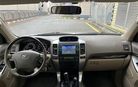 Toyota Land Cruiser Prado 120 рестайлинг, 2008 год, 2 400 000 рублей, 22 фотография