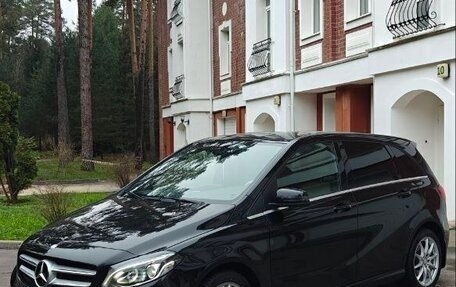 Mercedes-Benz B-Класс, 2016 год, 1 650 000 рублей, 1 фотография