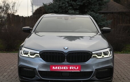 BMW 5 серия, 2018 год, 3 200 000 рублей, 2 фотография