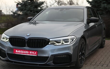 BMW 5 серия, 2018 год, 3 200 000 рублей, 3 фотография