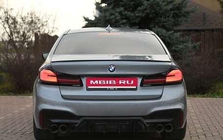 BMW 5 серия, 2018 год, 3 200 000 рублей, 13 фотография