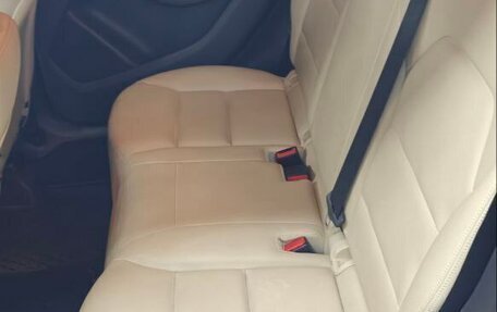 Mercedes-Benz B-Класс, 2016 год, 1 650 000 рублей, 6 фотография