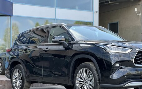 Toyota Highlander, 2024 год, 5 950 000 рублей, 5 фотография