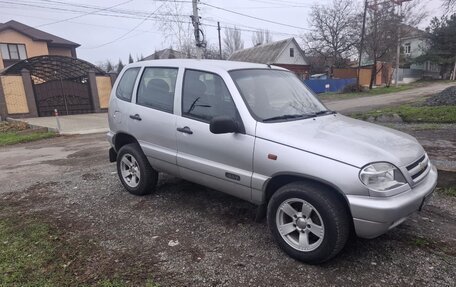 Chevrolet Niva I рестайлинг, 2008 год, 385 000 рублей, 2 фотография