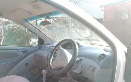 Toyota Vitz, 2001 год, 249 000 рублей, 10 фотография