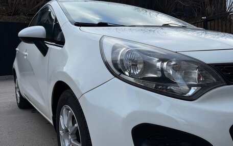 KIA Rio III рестайлинг, 2013 год, 699 000 рублей, 2 фотография