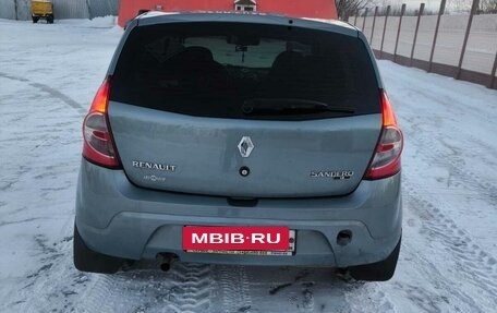 Renault Sandero I, 2010 год, 500 000 рублей, 4 фотография