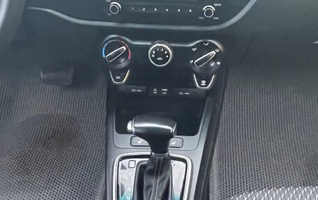 KIA Rio IV, 2018 год, 1 280 000 рублей, 11 фотография