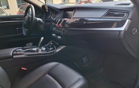 BMW 5 серия, 2014 год, 1 950 000 рублей, 5 фотография