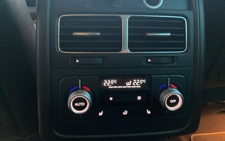 Volkswagen Touareg III, 2016 год, 2 250 000 рублей, 6 фотография