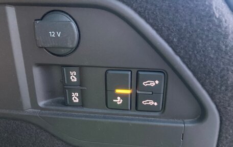 Volkswagen Touareg III, 2016 год, 2 250 000 рублей, 8 фотография