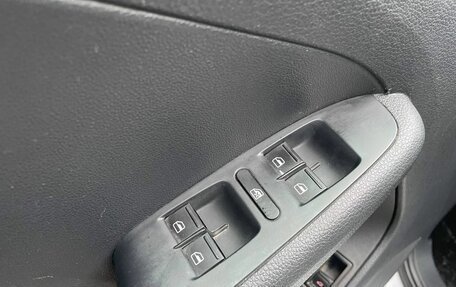 Volkswagen Jetta VI, 2015 год, 1 030 000 рублей, 15 фотография