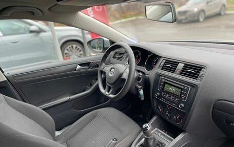 Volkswagen Jetta VI, 2015 год, 1 030 000 рублей, 19 фотография