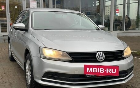 Volkswagen Jetta VI, 2015 год, 1 030 000 рублей, 4 фотография