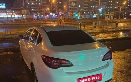 Opel Astra J, 2012 год, 625 000 рублей, 1 фотография