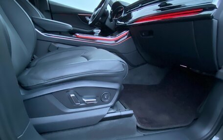 Audi Q7, 2022 год, 12 000 000 рублей, 10 фотография