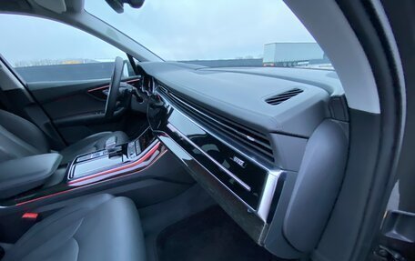 Audi Q7, 2022 год, 12 000 000 рублей, 13 фотография