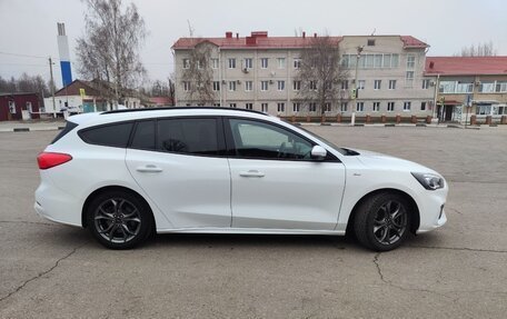 Ford Focus IV, 2019 год, 1 410 000 рублей, 4 фотография