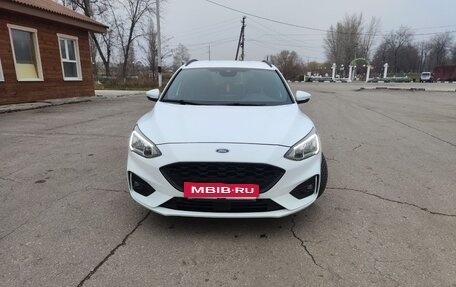 Ford Focus IV, 2019 год, 1 410 000 рублей, 2 фотография