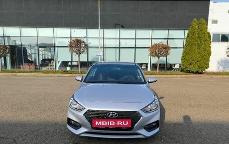 Hyundai Solaris II рестайлинг, 2017 год, 1 550 000 рублей, 5 фотография